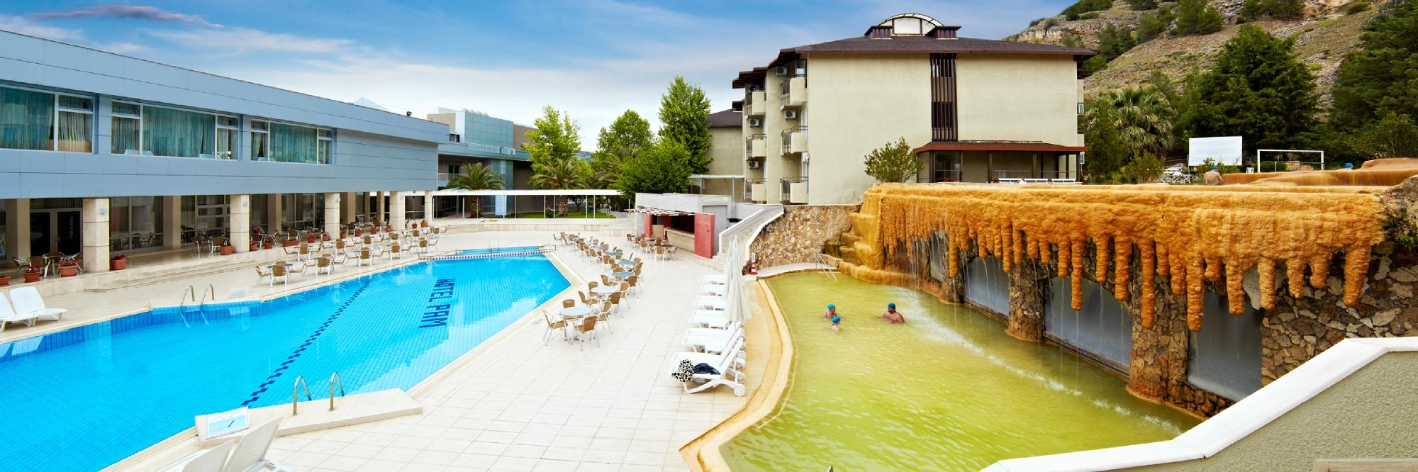  Pool Recommendations for Thermal Hotels 